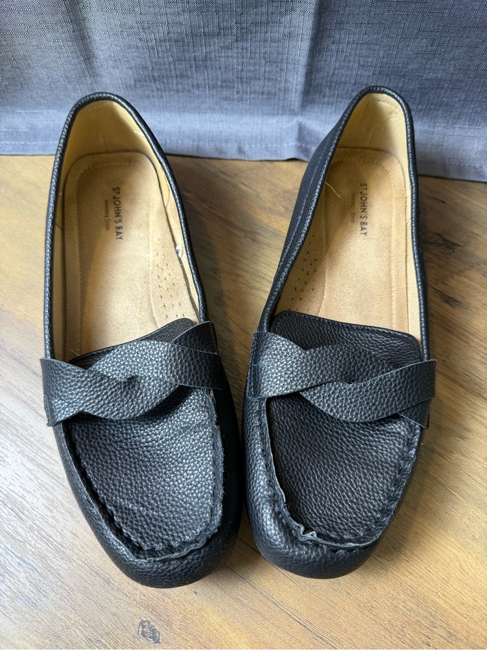 St. John's Bay Black Pebbled Leather Driving Loafers for Women